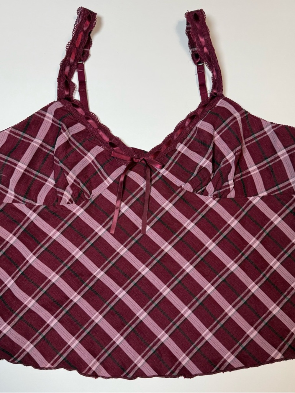 No Boundaries Plaid Burgundy Pink Lace Bow Adjustable Strap V-Neck Camisole L